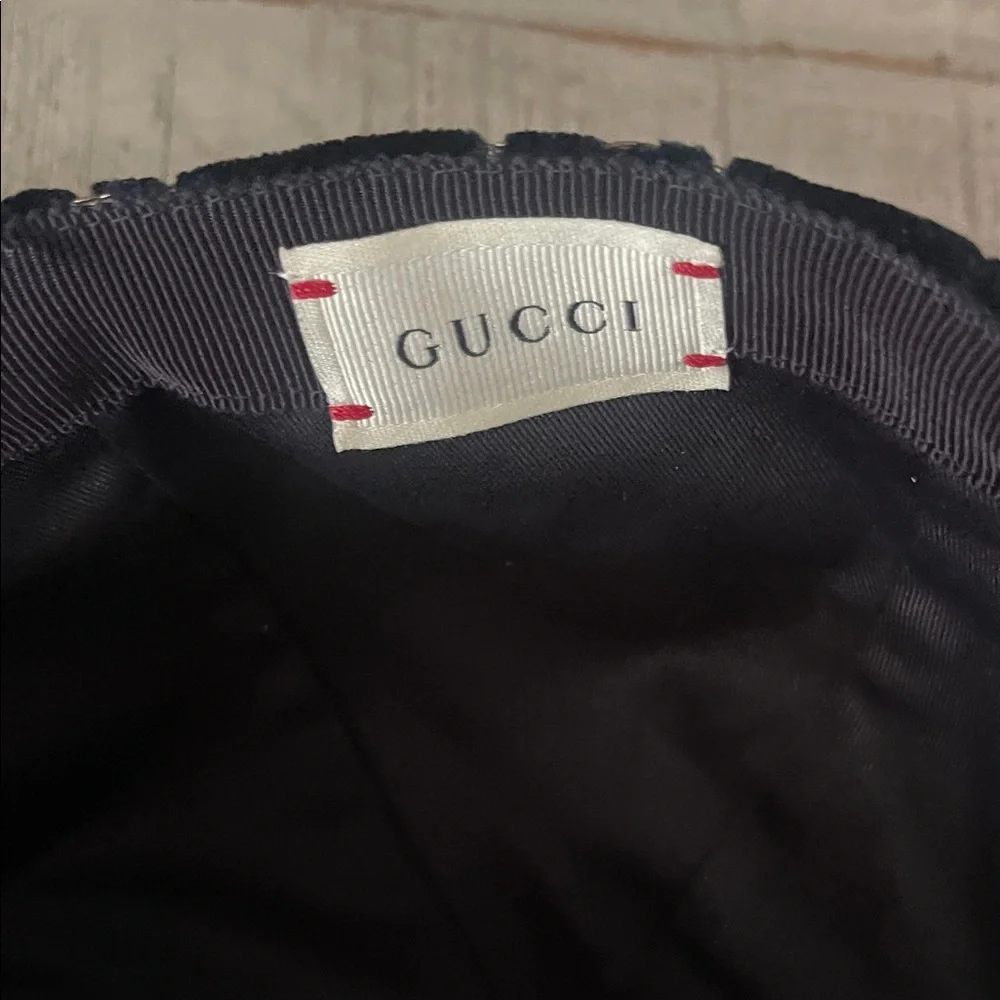 Gucci Navy Velvet Monogram Cap - Picture 4 of 7